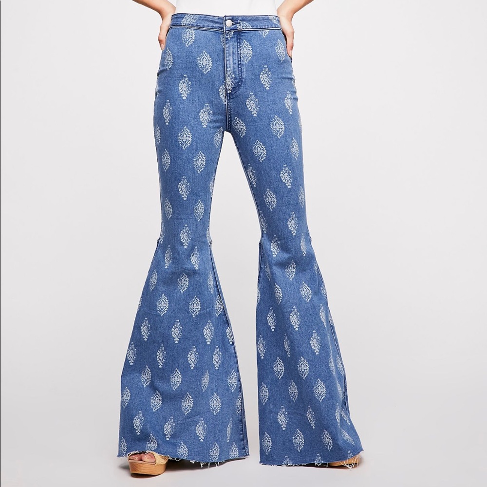 Reserved Free People Just Float On Flares